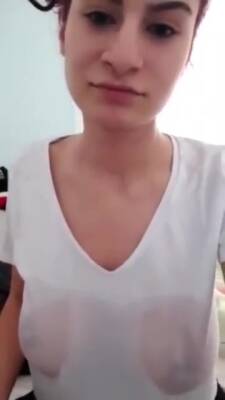 Turkish Girl With Huge Tits Wets Her Shirt - Turkey on freefilmz.com