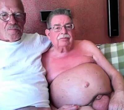 Grandpa couple on cam on freefilmz.com