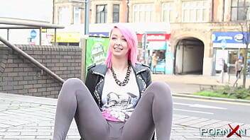 Teen cutie pissing in her pants outdoors - Britain on freefilmz.com