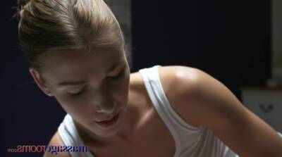 Massage rooms amazing feet french beautiful teen girl beautiful lesbian has deep sensual orgasm - France on freefilmz.com