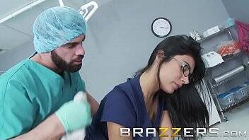 Doctors Adventure - (Shazia Sahari) - Doctor pounds Nurse while patient is out cold - Brazzers on freefilmz.com