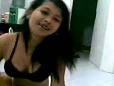 Indonesian- sexy indo babe banged on the floor on freefilmz.com