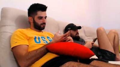 Hunk Beefy Gay Having Great Sex on freefilmz.com