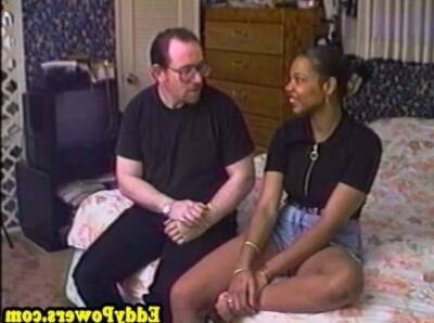 Vintage ebony amateur bouncing on hard cock on freefilmz.com