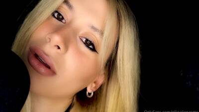 Ellie Alien Asmr - 23 June 2021 - Up-close Mouth Sounds on freefilmz.com