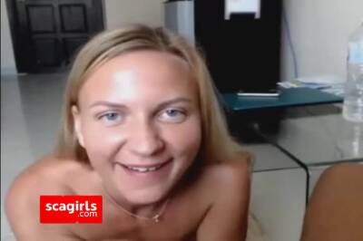 BLONDE WITH GREAT EYES GIVES BLOW JOB on freefilmz.com