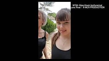 Luna Rival Exib dans un parc avec une copine on freefilmz.com