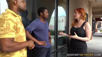 Ginger milf Lauren Phillips is fucked by Isiah Maxwell and his fellow on freefilmz.com