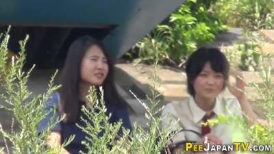 Japanese teens in uniform pissing - Japan on freefilmz.com