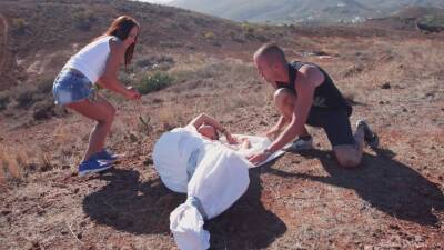 Mountain hiking ends with FFM threesome - Melon and Mia Melone on freefilmz.com