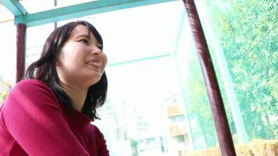 A bright young wife with high tension - Japan on freefilmz.com