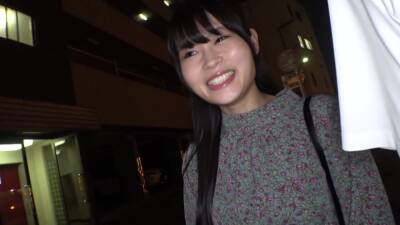 A perverted beauty defense who seems to be happy with big dicks - Japan on freefilmz.com