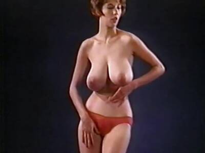 Huge Boobs In Sway - Vintage 60s Dance Tease on freefilmz.com