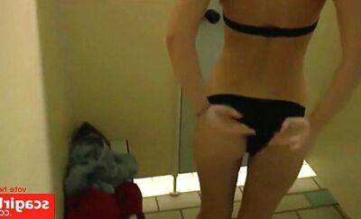 Amateur teen fuck in the changing room on freefilmz.com