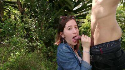 They Give Me A Rich Blowjob Of The Ass Outdoors on freefilmz.com