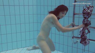 Czech Teen Sima In The Public Swimming Pool Nude - Czech Republic on freefilmz.com