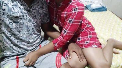 Sri Lankan Girlfriend Blowjob And Ass Licking - කෙල්ලගෙ කටට දීලා පුක ලෙවකෑවා - India - Sri Lanka on freefilmz.com