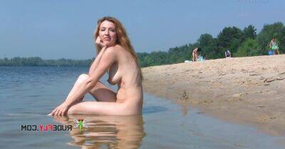 Nude beach girl has such a hot body and such a sexy little ass on freefilmz.com