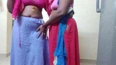 Indian Tamil Aunty Lesbian Romance Show - India on freefilmz.com