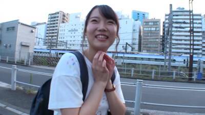 A female college student who seems to be in an idol group - Japan on freefilmz.com