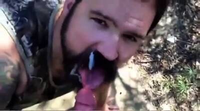 Daddy gives a facial in the woods on freefilmz.com