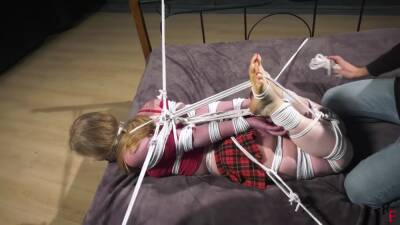 Olesya Hogtied With Of Ropes on freefilmz.com