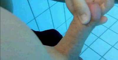 Fuck and blowjob in the pool - Netherlands on freefilmz.com