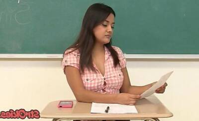 Bad Student Selma Sins Strokes for Better Grade on freefilmz.com