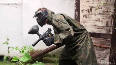 Video of a quickie during a paintball match with Lucette nice on freefilmz.com