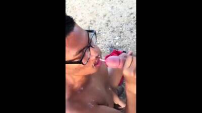 Beach Head with Cum on freefilmz.com