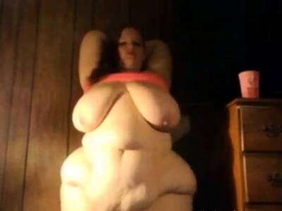 White BBW Pear Showing off her HUGE, Soft Body on freefilmz.com