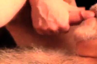 Daddy bear sucking cock and cumming on his beard on freefilmz.com