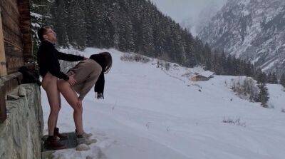 Couple enjoys hidden passionate lovemaking during winter mountain trip on freefilmz.com