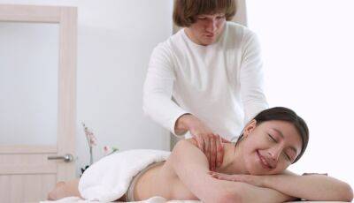 Cute girl with s***l tits enjoys perfect massage therapy on freefilmz.com
