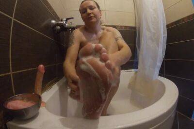 Horny Mommy Takes A Dildo In Shower To Wash & Play on freefilmz.com