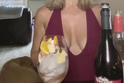 Bartender, Booze&boobs on freefilmz.com