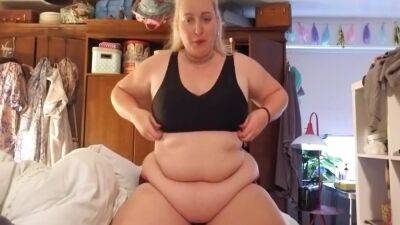 Sexy Fat Blonde With A Fat Belly Eats Cake on freefilmz.com