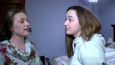 Nasty teen girls go lesbian for a first time on freefilmz.com