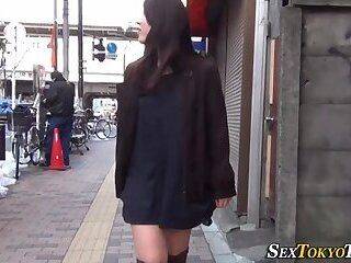 Japanese teen flashing her panties - Japan on freefilmz.com