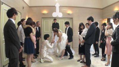 Best man takes bride in japanese wedding 1 - asian - Japan on freefilmz.com