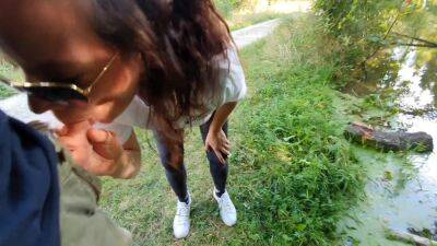 Munichgolds Outdoor Habdjob Blowjob Public In The Forest .. Have Fun on freefilmz.com
