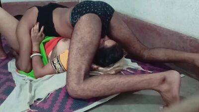 Cheating Indian Housewife Sucking Her Boyfriend’s Cock In 69 Position Before Fucking - India on freefilmz.com