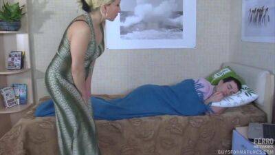 Step mom sneaks into her step-sons bedroom and wakes him up with her lips. on freefilmz.com