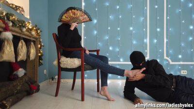 Worshiping The Feet Of A Girl In Blue Jeans on freefilmz.com