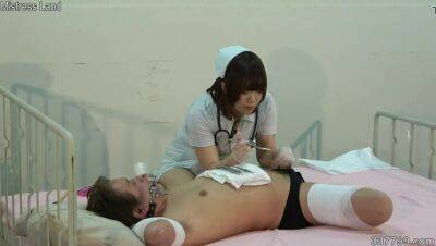 Japanese nurse shoves urethral bougie into patient's penis - Japan on freefilmz.com