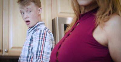 Teen lad fucks hisn stepmom so good that the woman craves his load on freefilmz.com