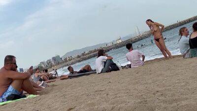 Barcelona Beach Sept 2023 on freefilmz.com