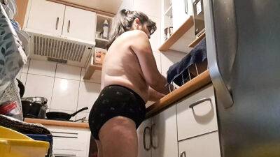 My husband likes to see me wash dishes in my underwear on freefilmz.com