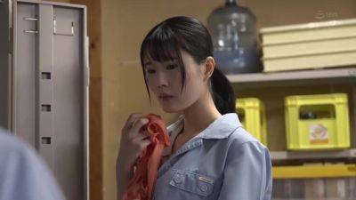 07526 Beautiful girl in agony - Japan on freefilmz.com
