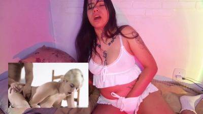 Onlyfansgirl Thevairus React Porn : Noivo Chifrando Com A Cunhada - Brazil on freefilmz.com